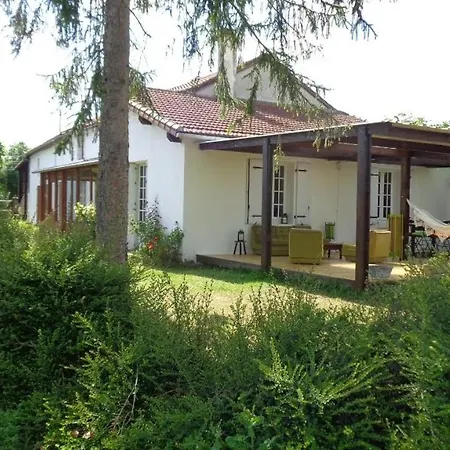 Holiday home Maison Independante Sur Grand Terrain Clos *