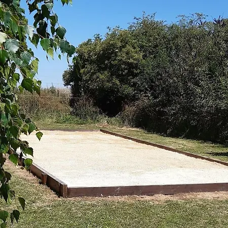 Holiday home Maison Independante Sur Grand Terrain Clos