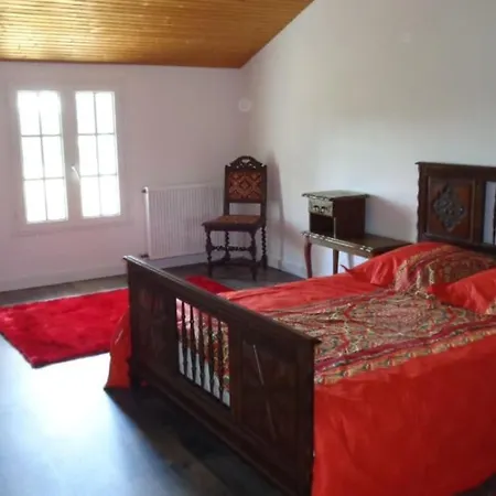 Holiday home Maison Independante Sur Grand Terrain Clos *